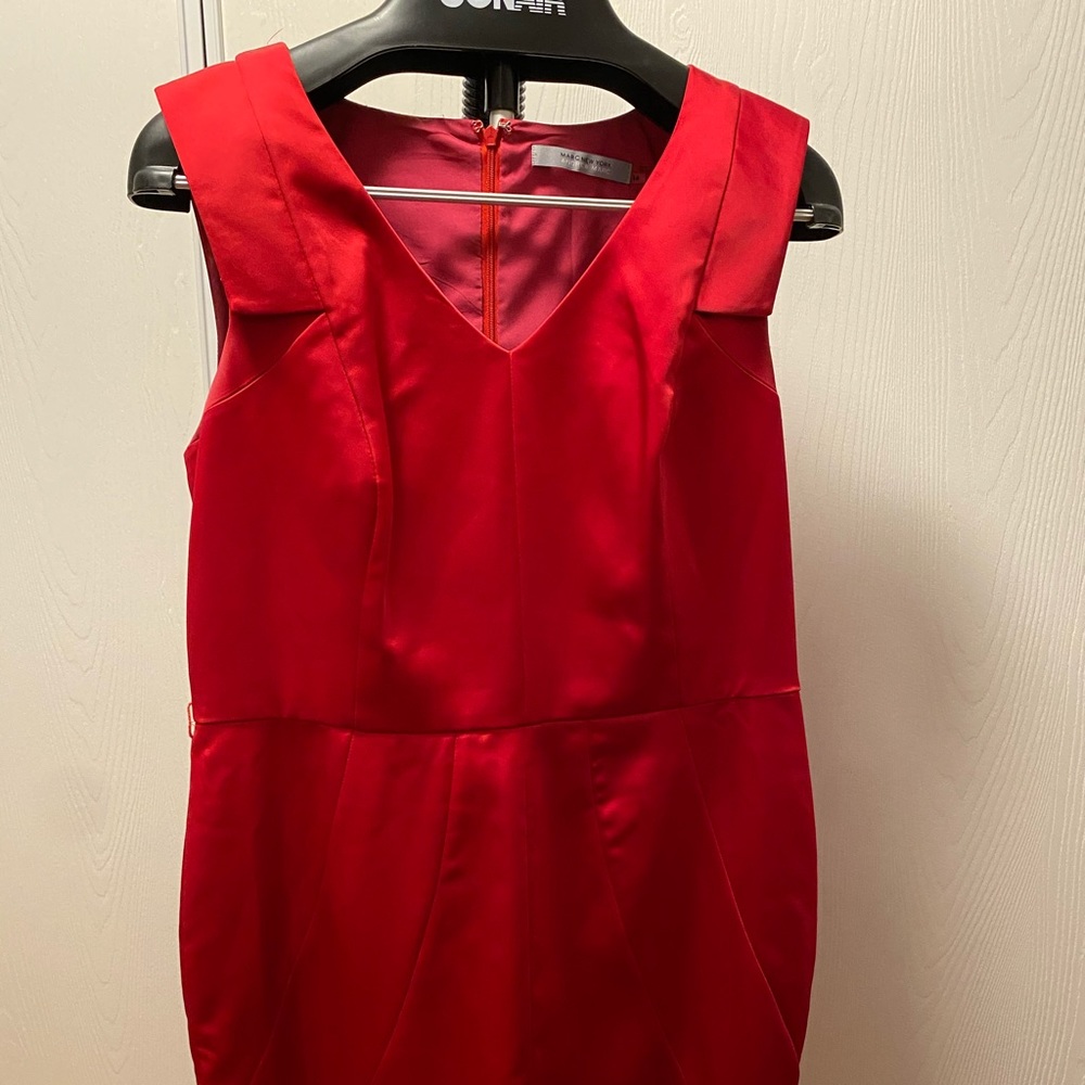 Ba beautiful satin red dress